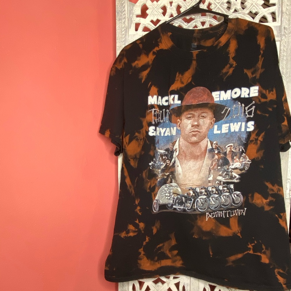Macklemore band tee with tour dates